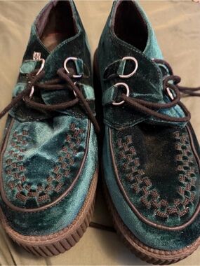 tuk Teal Velvet Creeper Loafers with Black Soles Mens 10/Womans 11.5